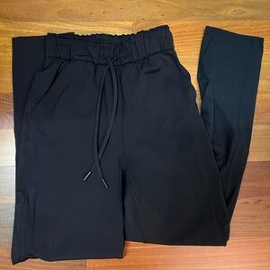 Lululemon Straight leg pant in size 0
